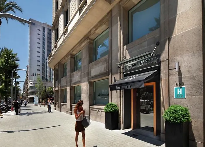 Wilson Boutique Hotel 4*